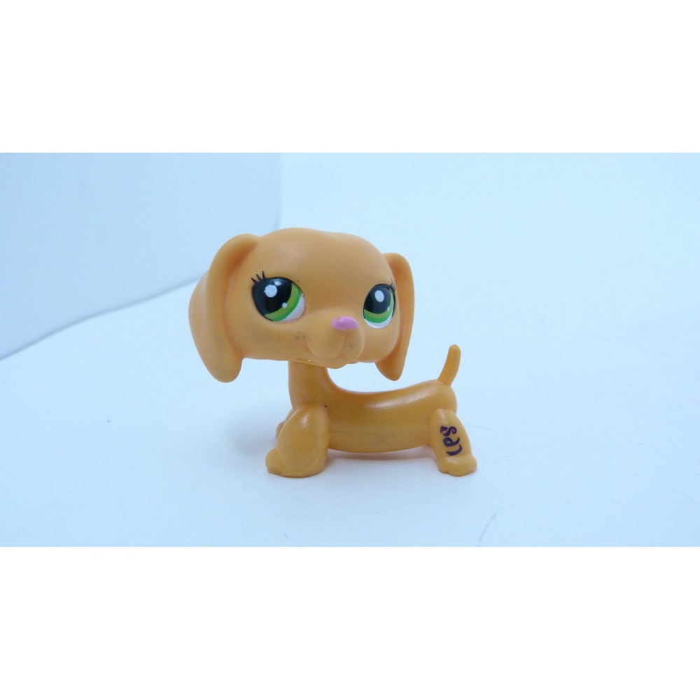 Authentic LPS 2597 Dachshund Yellow Blind Bag Wave 6 Wiener Dog Green Eyes Rare